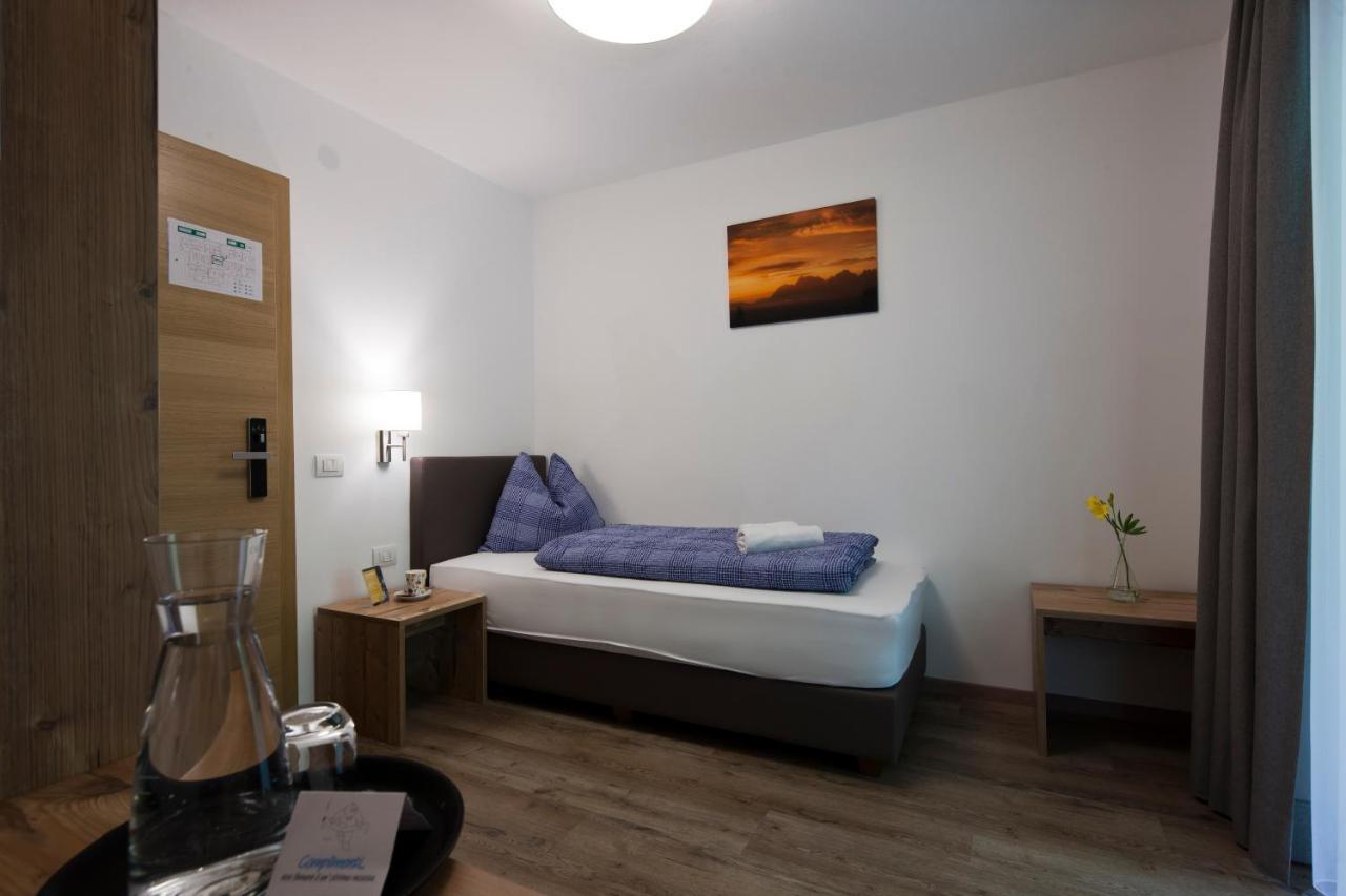 B&B Hotel Sonneck Natz-Schabs ภายนอก รูปภาพ